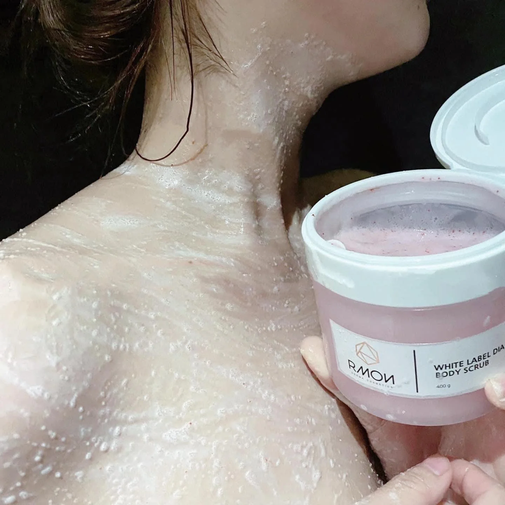 Rmon - Tẩy Da Chết Body Muối Hồng 200g (Tuýp)