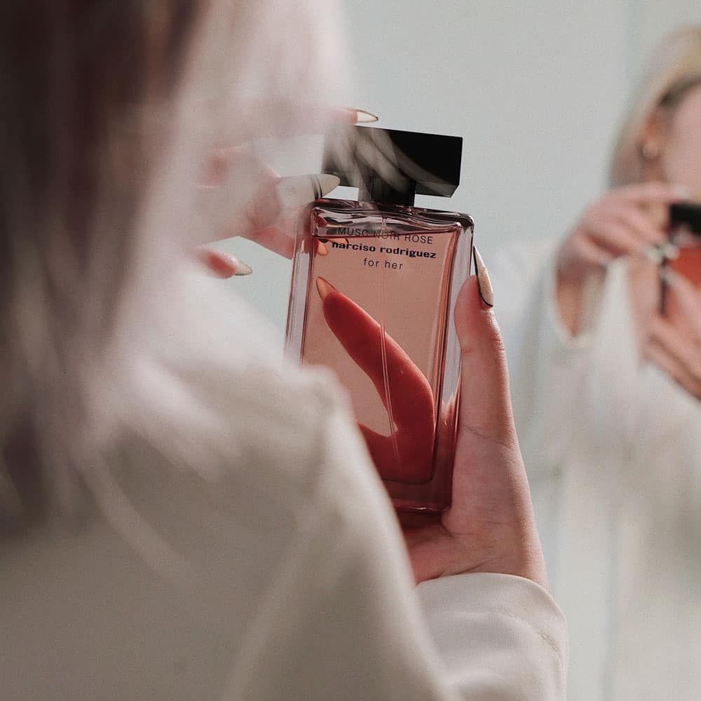 Naricso - Musc Noir Rose For Her EDP 30ml (Ko Tđ)