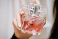 Versace - Bright Crystal EDT 90ml (Ko tđ)