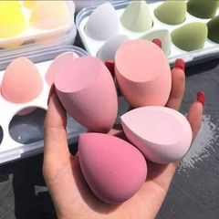 Hộp 4 Mút Nền