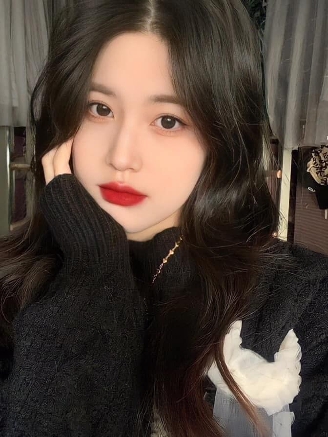 Gucci - Son Kem Lì Gucci Rouge Liquid Matte #25 (Ko Tđ)