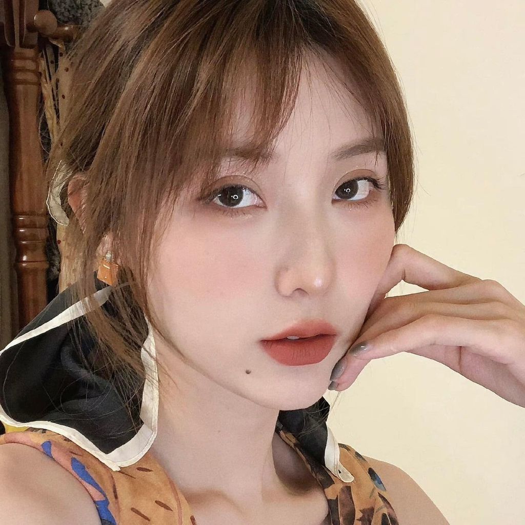 MAC - Son Kem MAC Powder Kiss Lipcolour #979 (Ko tđ)