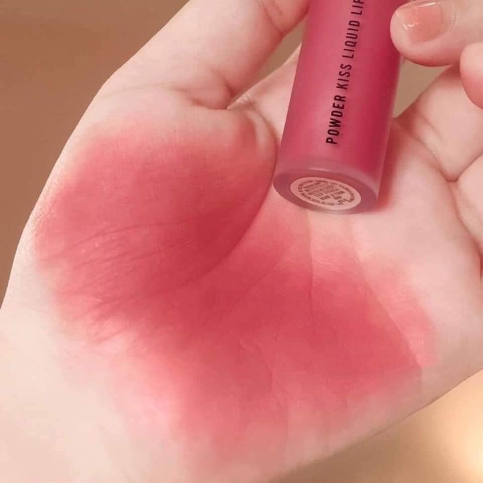 MAC - Son Kem MAC Powder Kiss Lipcolour #988 (Ko tđ)