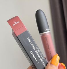 MAC - Son Kem MAC Powder Kiss Lipcolour #997 (Ko tđ)