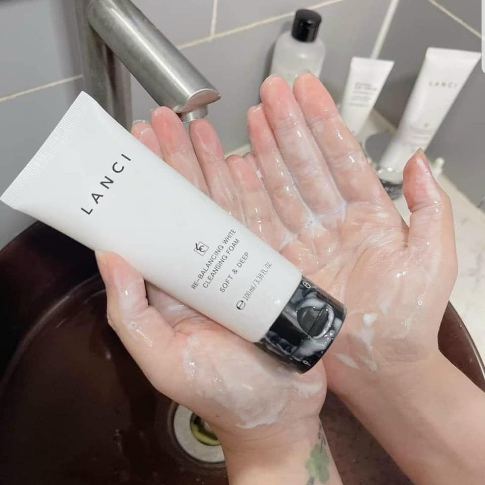 Lanci - Re-Balancing White Cleansing Foam 100ml