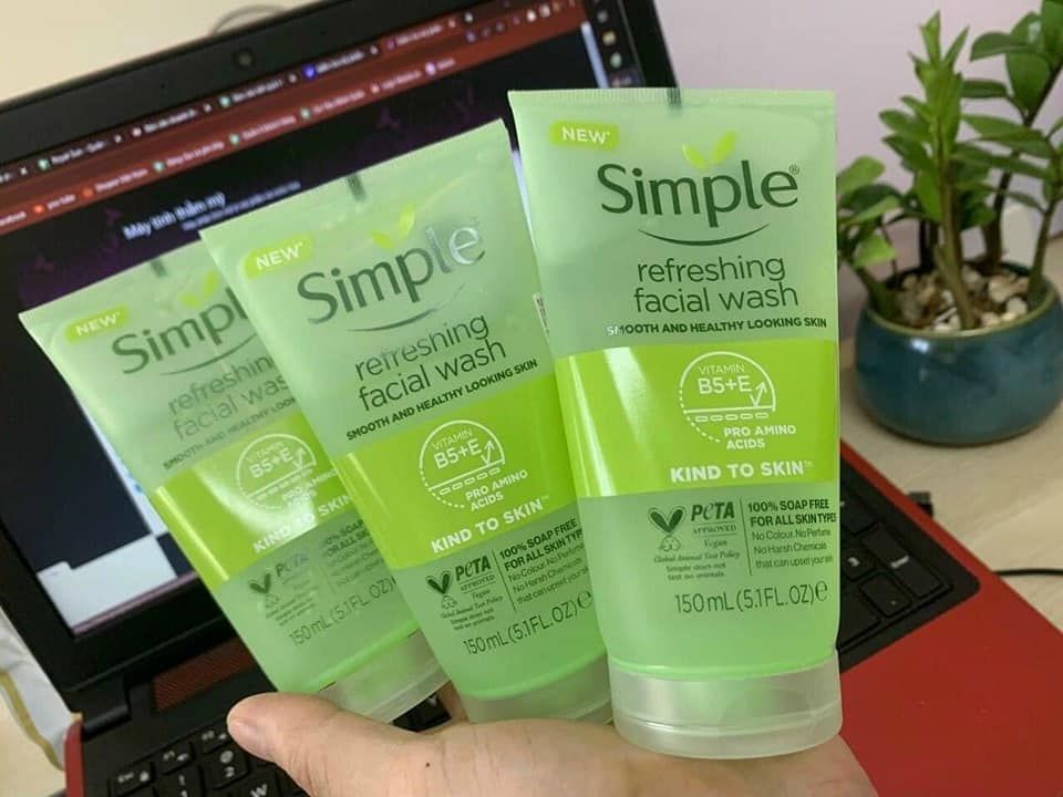 SRM Simple Kind To Skin 150ml #Xanh Lá (Mẫu Mới)