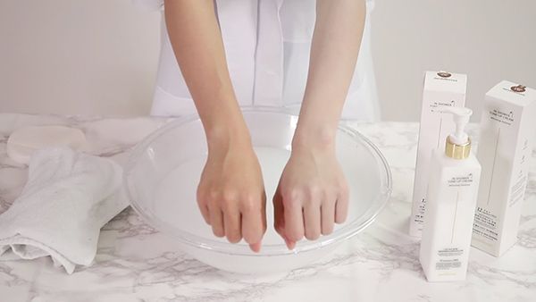 Sữa Tắm Trắng Medifferent In Shower Tone-Up Cream 300ml