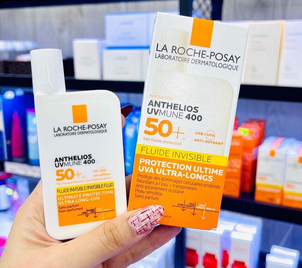 Sữa Chống Nắng La Roche-Posay Anthelios UVMune 400 Fluide Invisible SPF50+ 50ml (Vạch Vàng)