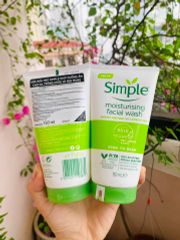 SRM Simple Kind To Skin Trắng 150ml