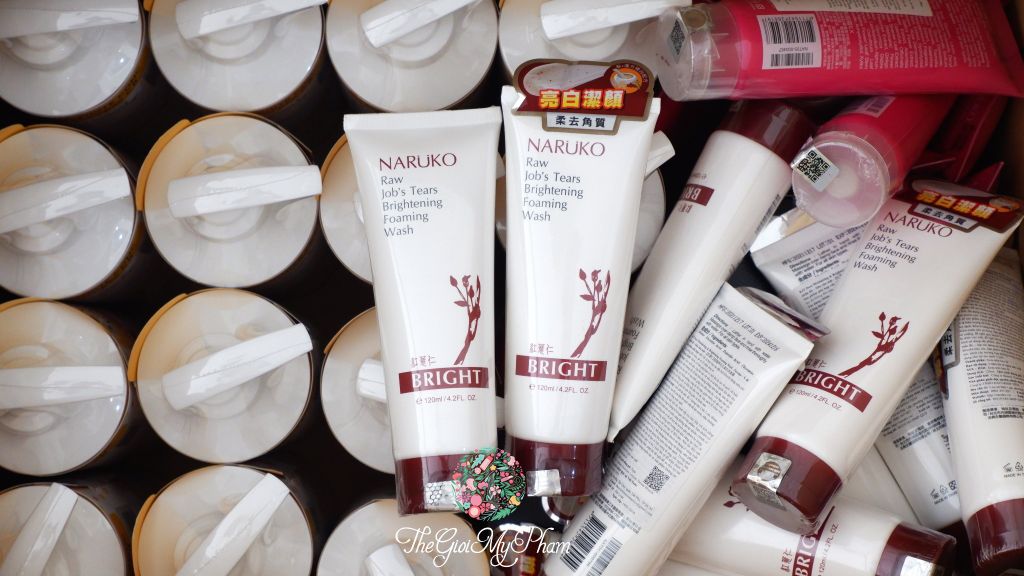 Sữa Rửa Mặt Naruko Ý Dĩ Nhân Đỏ Làm Sáng Da 120ml