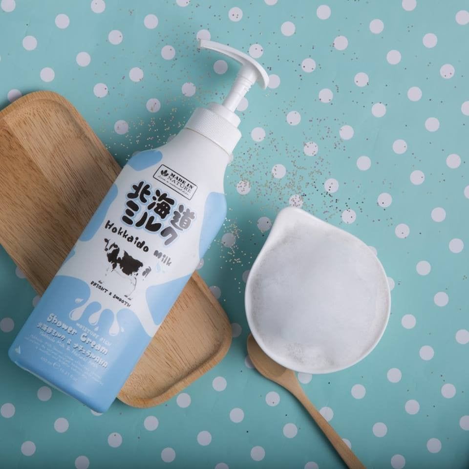 Sữa Tắm Trắng Da Hokkaido Milk 700ml