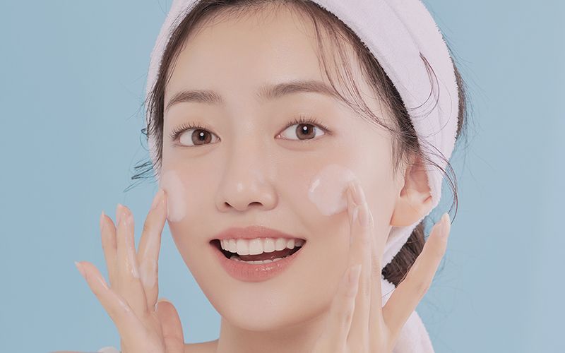 Gel Tẩy Tế Bào Chết Missha Super Aqua Ultra Hyalron Peeling Gel 100ml