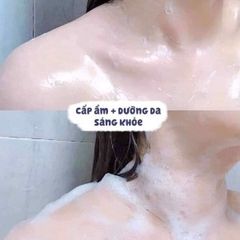 Sữa Tắm Hatomugi Dưỡng Ẩm Và Làm Sáng Da 800ml