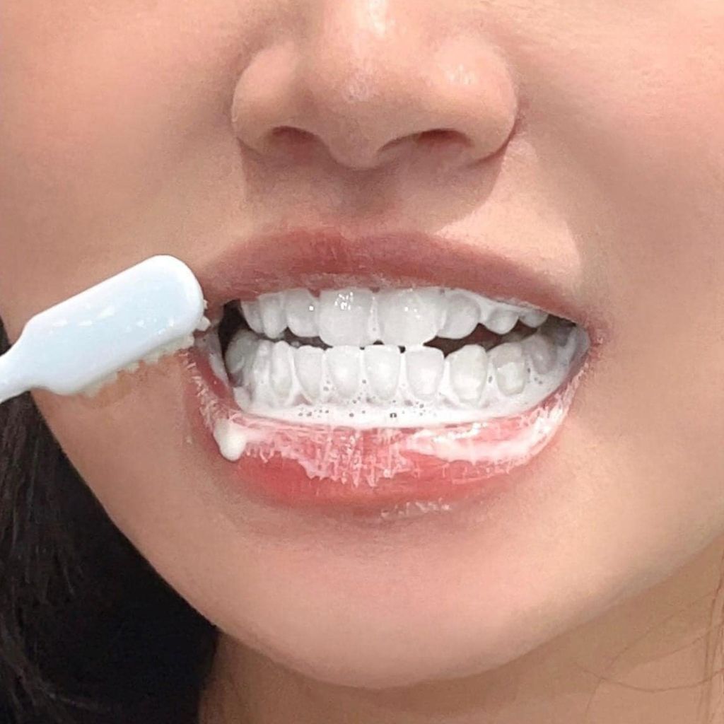 Kem Đánh Răng Marvis Whitening Mint 85ml