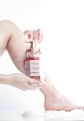 Weilaiya - Sữa Tắm Trắng Da DaMask Grand Rose Extracts 450ml