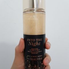 Xịt Thơm Nhũ Kim Tuyến Bath & Body Works 146ml # Into The Night