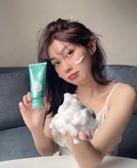 Sữa Rửa Mặt Dành Cho Da Mụn Senka Whip Acne Care 100g