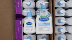 Sữa Rửa Mặt Cetaphil Hydrating Foaming Cream Cleanser Tạo Bọt Cho Da Nhạy Cảm 473ml