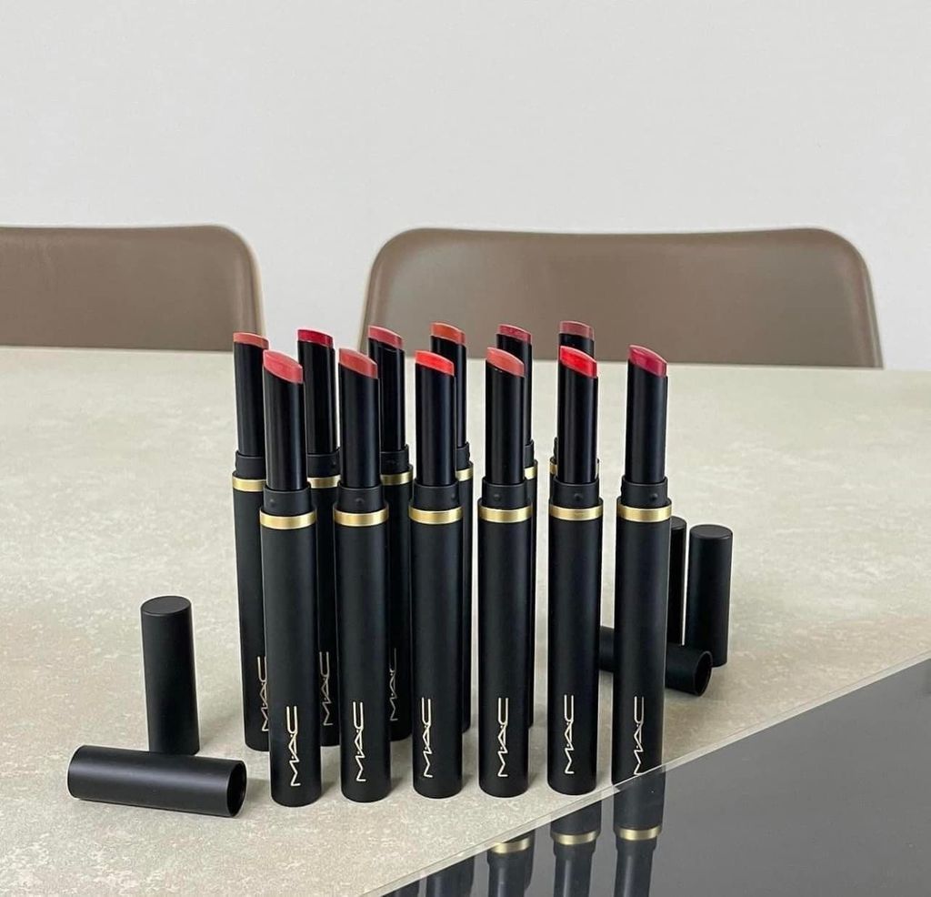 MAC - Son Mac Powder Kiss Velvet Blur Slim Stick #898 Sheer Outrage - Ko Tđ