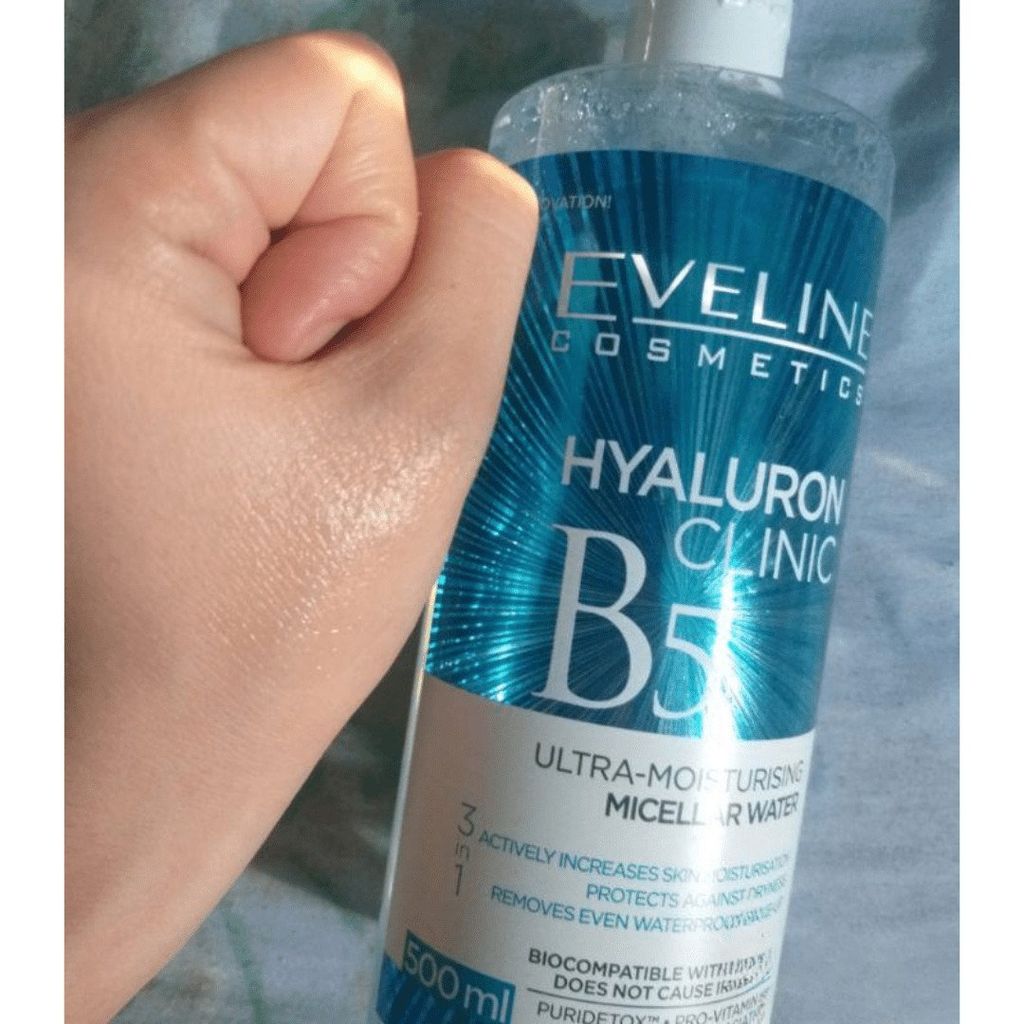 Nước Tẩy Trang Eveline Hyaluron Clinic B5 Ultra-Moisturizing Micellar Water 500ml