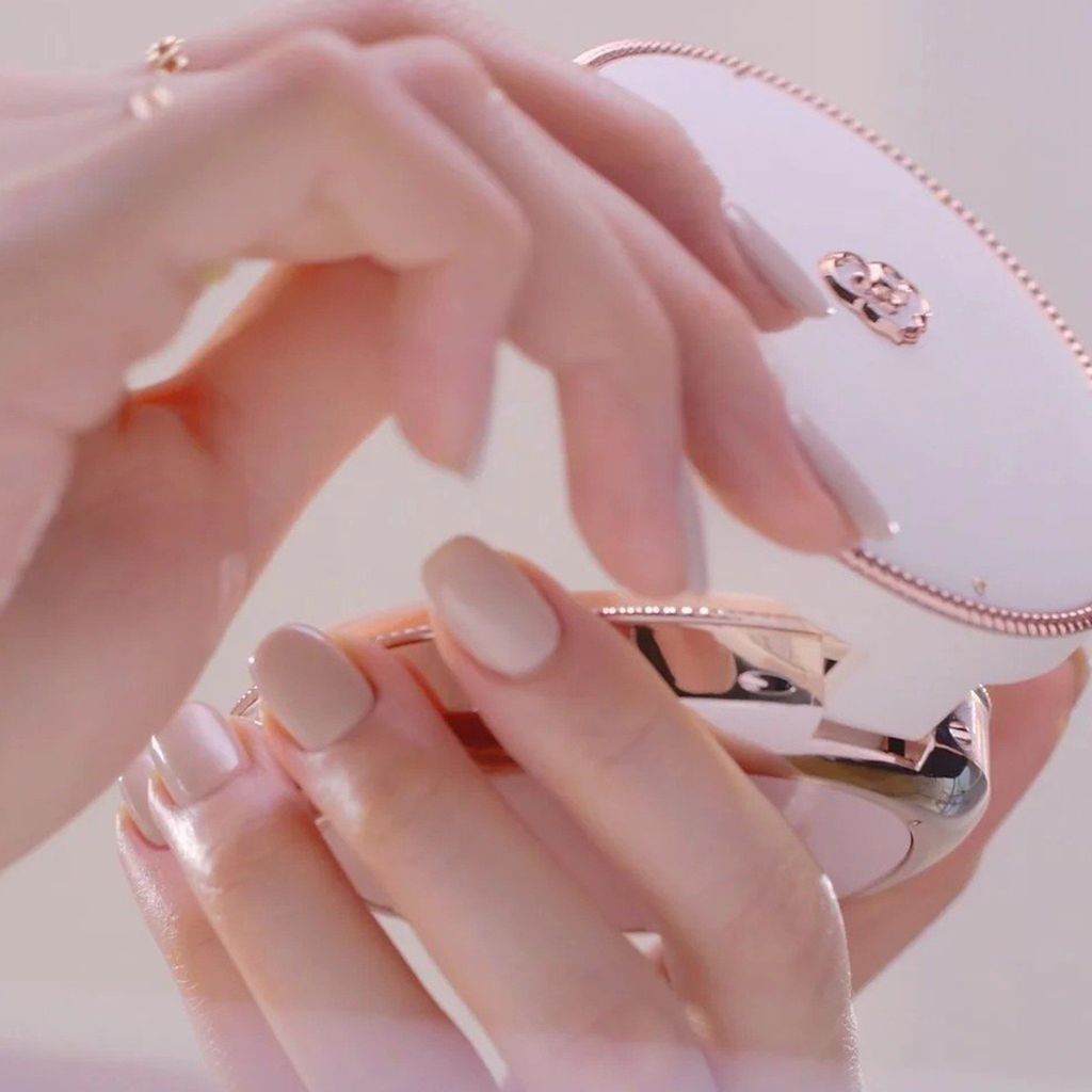 Set Whoo Radiant White Tone Up Sun Cushion Special Set (Kèm 1 Lõi + Sample) Ko Tđ