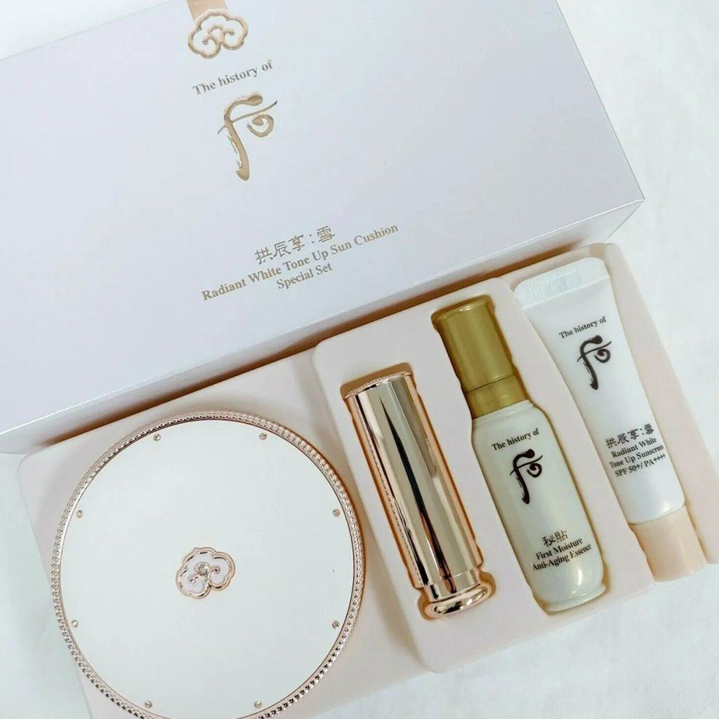 Set Whoo Radiant White Tone Up Sun Cushion Special Set (Kèm 1 Lõi + Sample) Ko Tđ