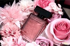 Naricso - Musc Noir Rose For Her EDP 50ml (Ko Tđ)