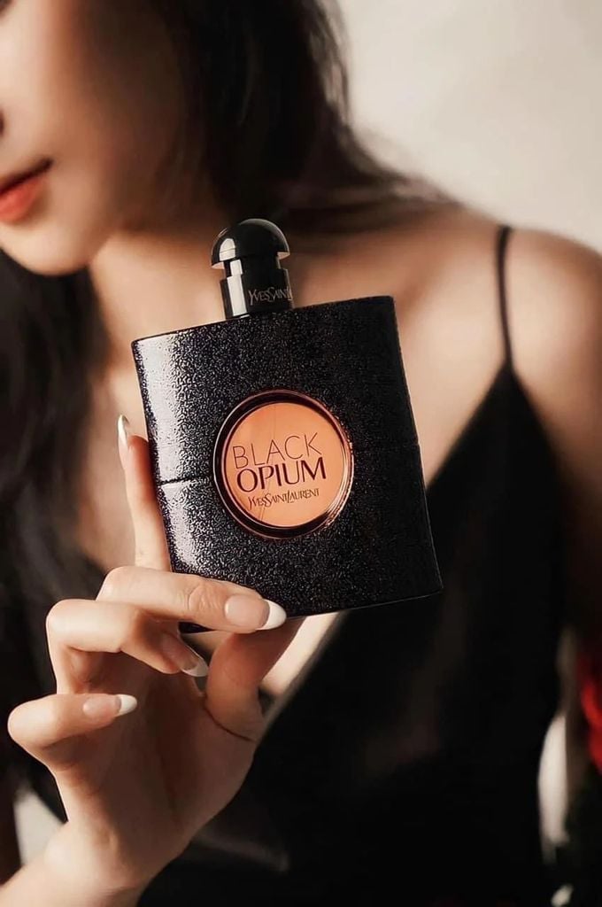 Nước Hoa Nữ YSL Black Opium EDP 50ml (Ko Tđ)