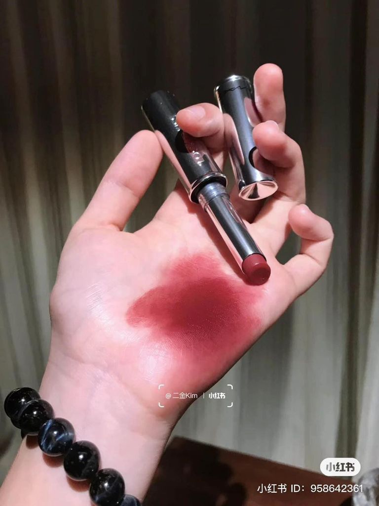 Son Thỏi MAC Locked Kiss #79 Coy (Ko Tđ)