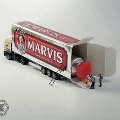 Kem Đánh Răng MARVIS Cinnamon Mint Màu Đỏ 85ml