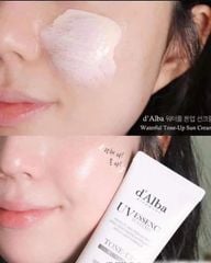 Kem Chống Nắng Nâng Tone Tự Nhiên D'Alba Waterfull Tone Up Sun Cream SPF50+ PA++++ 50ml