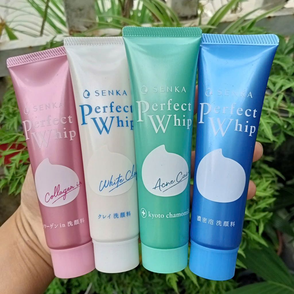 Sữa Rửa Mặt Tạo Bọt Senka Perfect Whip 50g (Tuýp Xanh Nhỏ)