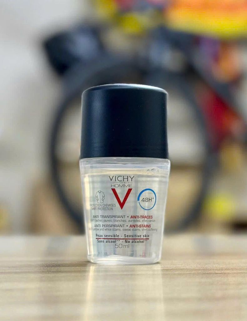 Lăn Khử Mùi, Kiềm Mồ Hôi Vichy 48h (Nam-Chai Trong Suốt Nắp Đen)