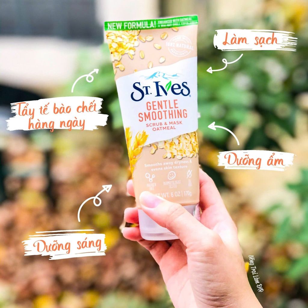 Sữa Rửa Mặt Tẩy Tế Bào Chết Tinh Chất Yến Mạch ST.IVES 170g