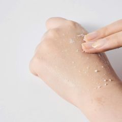 Tẩy Da Chết Innisfree Green Barley Mild Peeling Gel 120ml