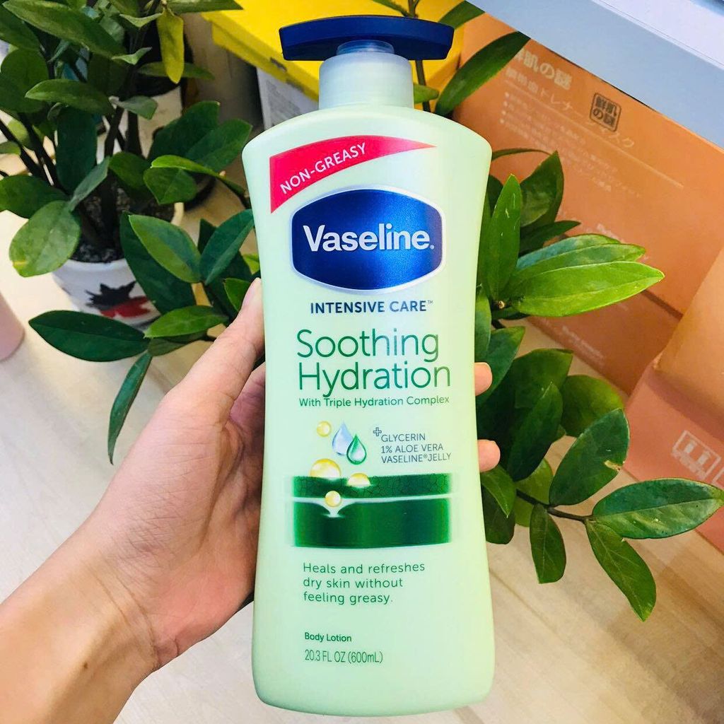 Sữa Dưỡng Thể Vaseline Intensive Care Soothing Hydration 725ml #Xanh Lá