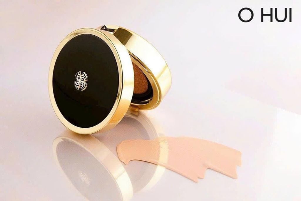 Bộ Phấn Nước Ohui Ultimate Cover Cushion Satin Finish Special Set (Kèm 2 Lõi) Ko Tđ