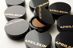 April Skin - Magic Snow Cushion Triple Cover Powder #22