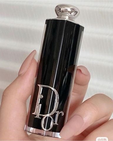 Son Thỏi Dior Addict Hydrating Shine Lipstick #720 Icone (Ko Tđ)