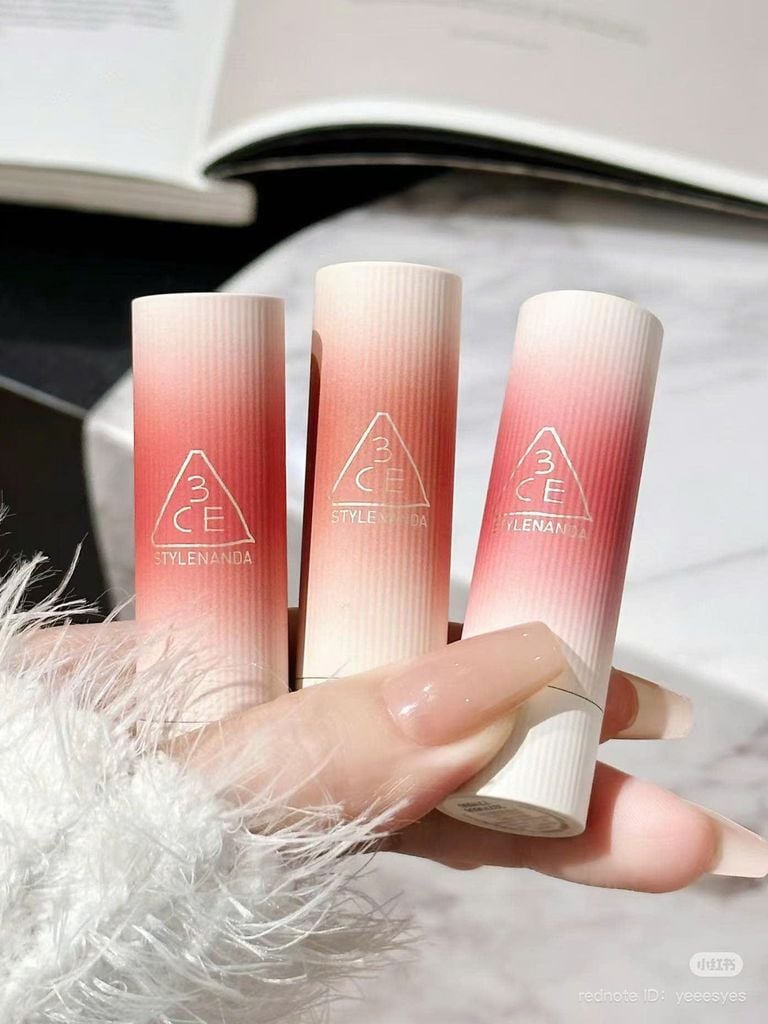 Son Thỏi 3CE Cashmere Hug Lipstick #07 Knit