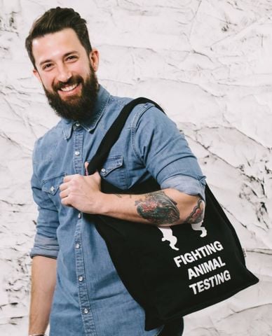  Fighting Animal Testing 