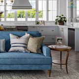 Bàn bên El Leonnili