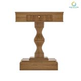 Bàn bên Le Mostraini