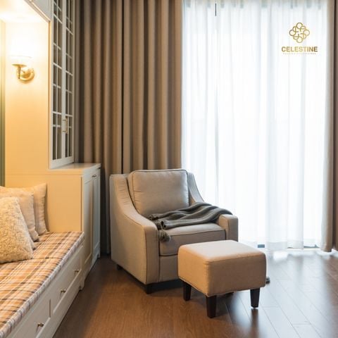 Riadoni Armchair