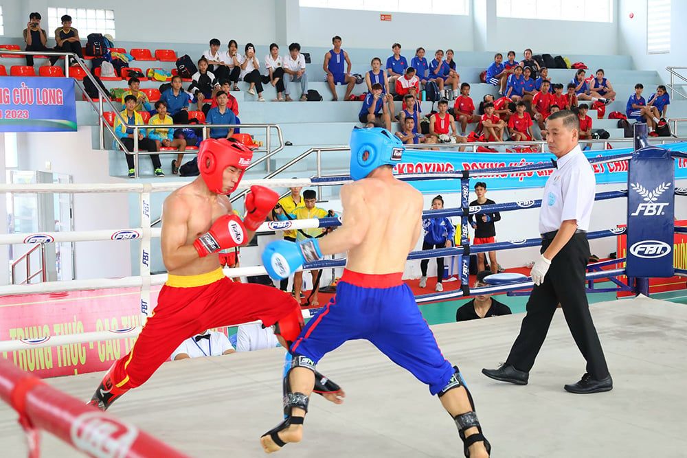 Găng Boxing Fighter Cao Cấp Thi Đấu - Boxing, KickBoxing, Võ Cổ Truyền, Muay Thái