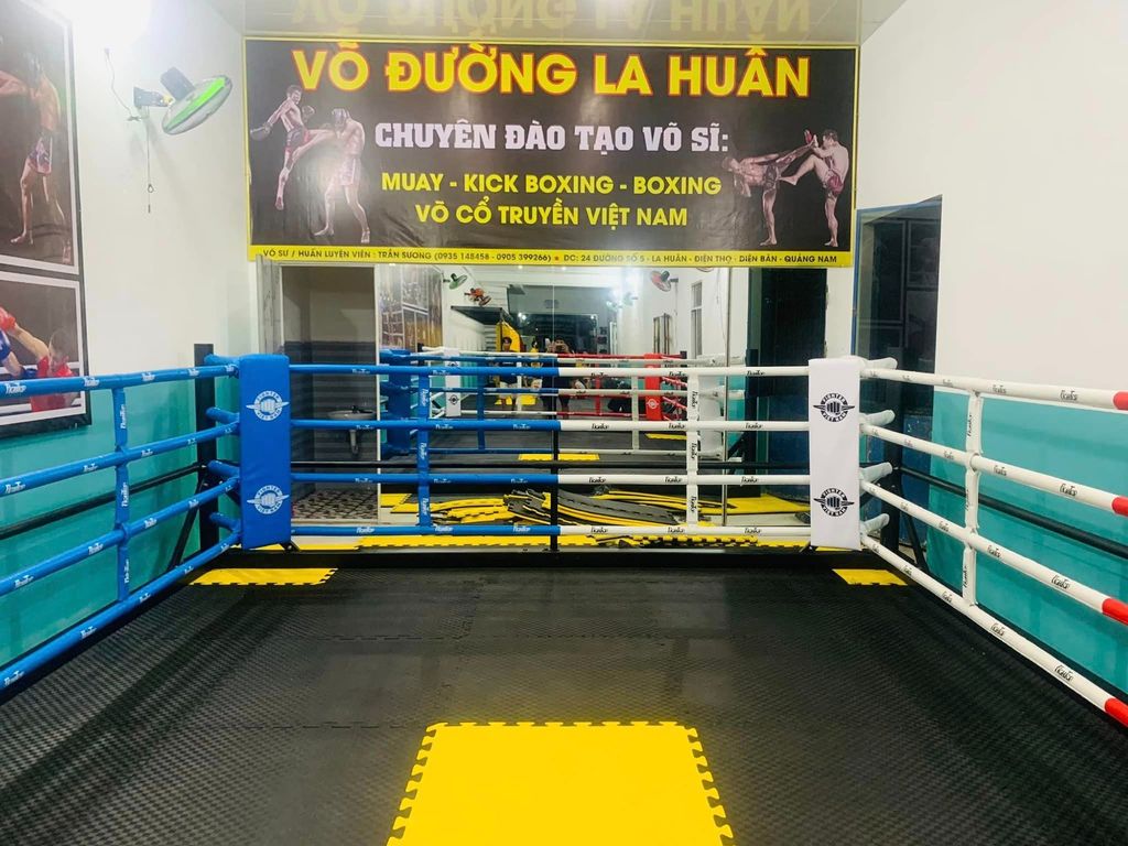 Sàn đài Fighter dã chiến:  Boxing, KickBoxing, Muay Thái, Võ Cổ Truyền, Phòng Gym...