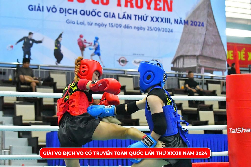 Áo Thun VOCOTRUYEN (Đen - 2024)