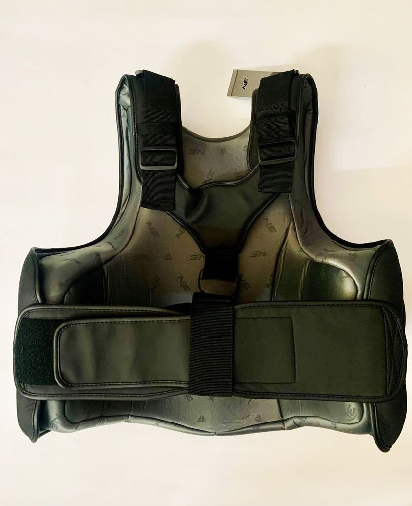 Giáp Body BN Keep Doing C-01