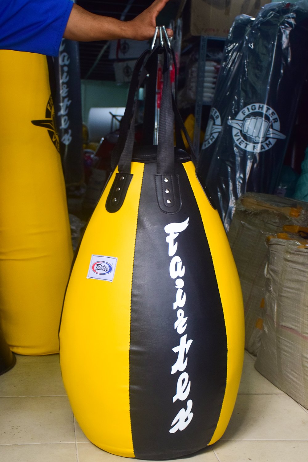 Bao Cát Quả Lê Fairtex Việt Nam 1.0 mét - Vàng, Xanh, Đỏ