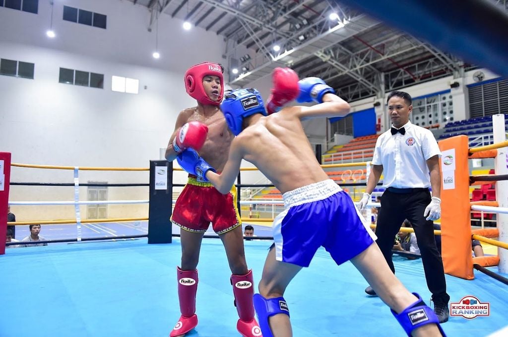 Giáp Chân Thi Đấu KickBoxing Fighter